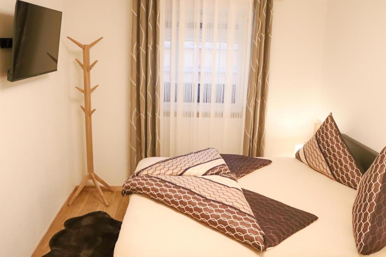 Ferienwohnung Am Waldweg Kolsass Bagian luar foto