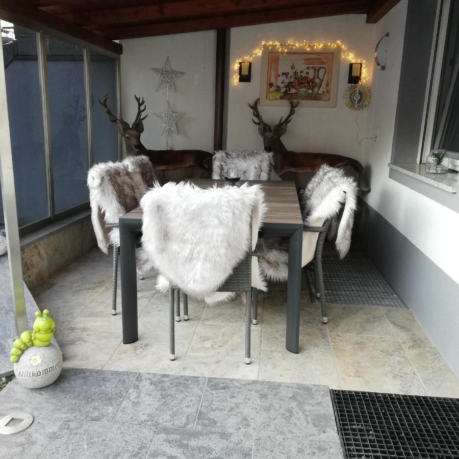 Ferienwohnung Am Waldweg Kolsass Bagian luar foto