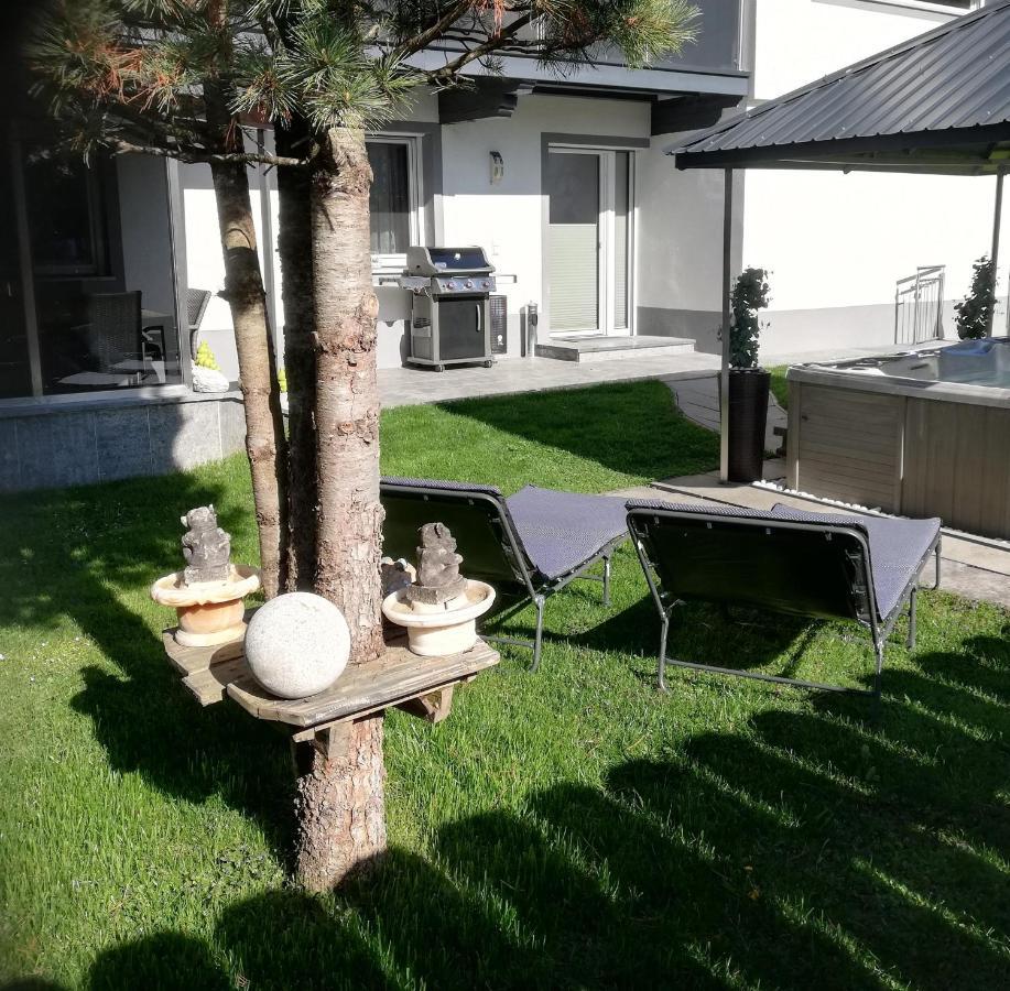 Ferienwohnung Am Waldweg Kolsass Bagian luar foto