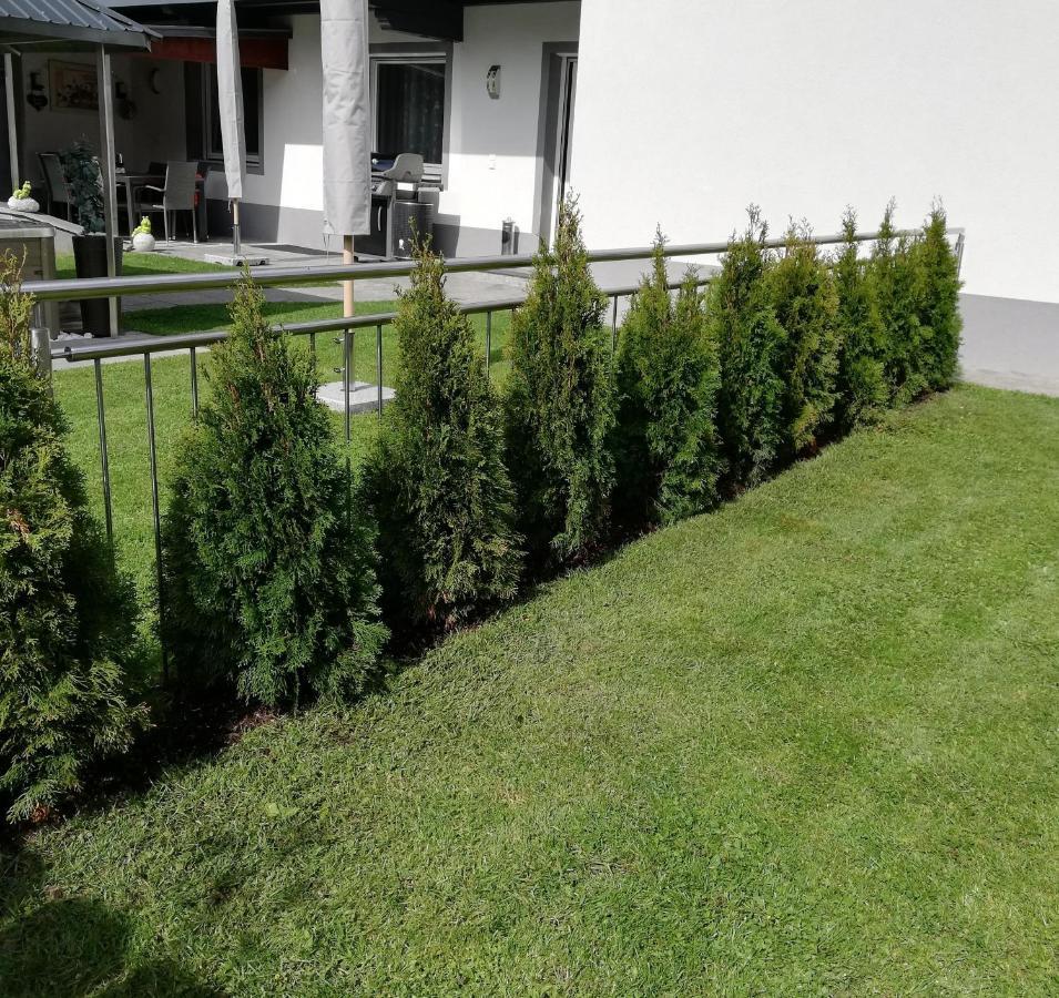 Ferienwohnung Am Waldweg Kolsass Bagian luar foto
